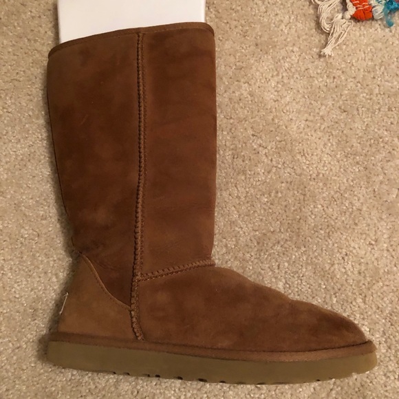 UGG Short boot II size 7 - Picture 1 of 15